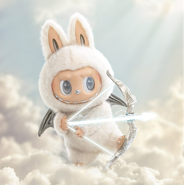 THE MONSTERS - ANGEL IN CLOUDS Vinyl Face Doll - Image 13